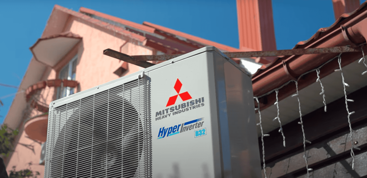 Тепловий насос Mitsubishi Heavy HeatGuard 60NX (HPM 45-80/HPC60VNX) повітря-вода на 7 кВт 220В, площа обігріву до 70 м²
