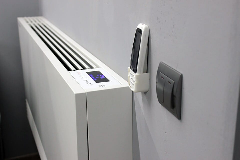 Напольный фанкойл Mycond Silent MCFS-300T2 3,1 кВт, площадь обогрева 30 м²