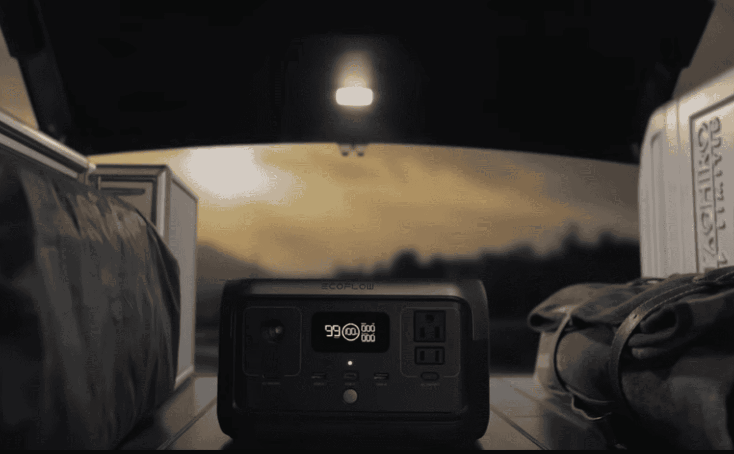 Зарядная станция EcoFlow RIVER 2 Pro (718 Вт/ч) портативная, переносная, резервный источник питания