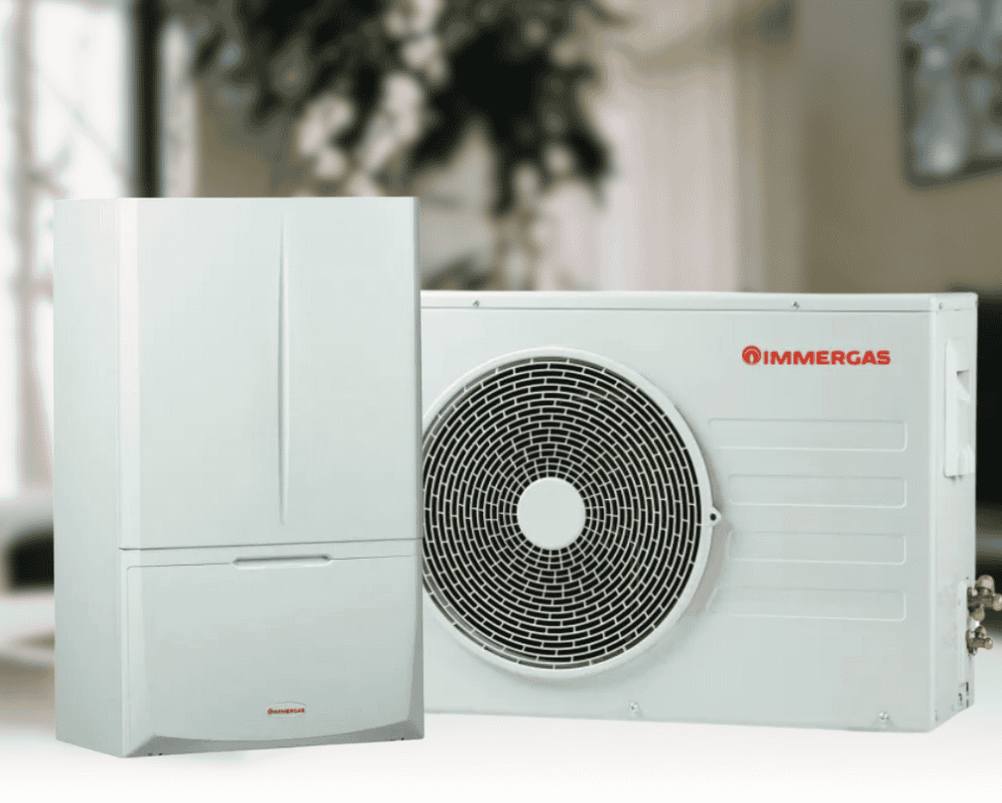 Тепловий насос Immergas MAGIS PRO 4 V2 4,4 кВт, інвертор до -20°C, спліт-система до 50 кв.м, 220 В