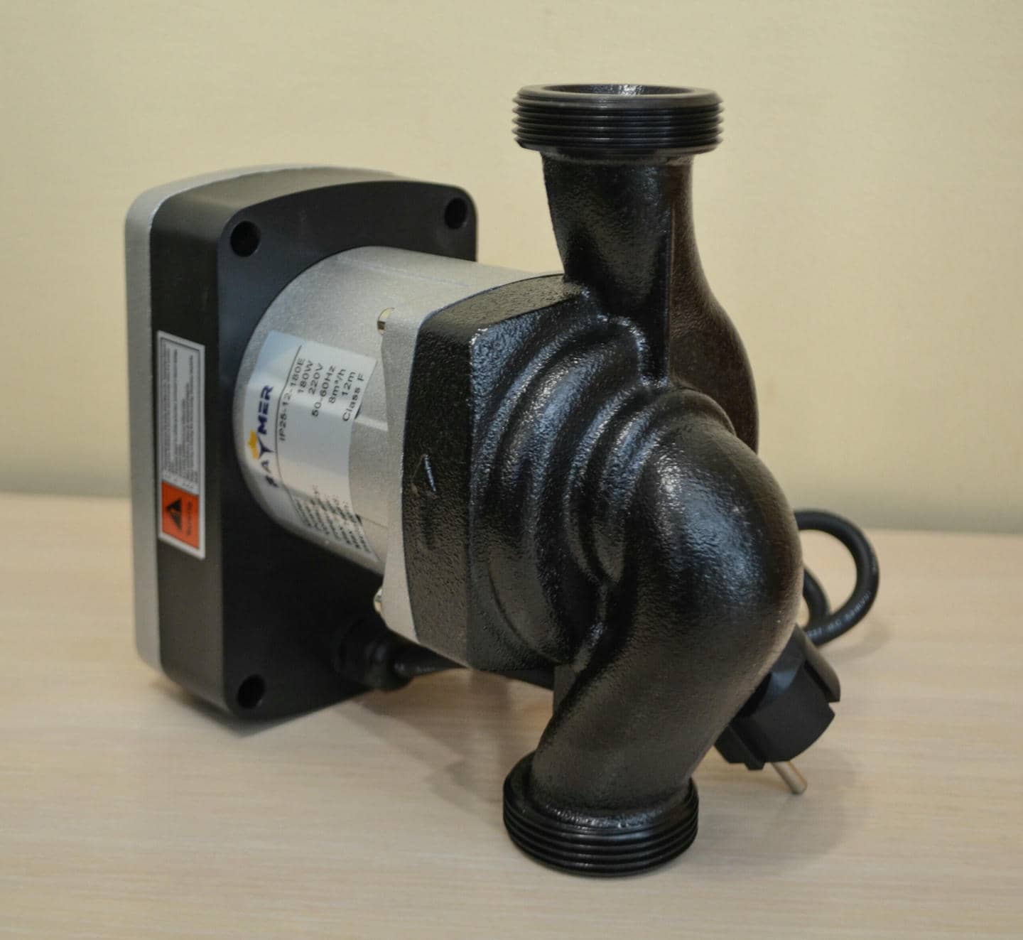 Циркуляційний насос Raymer IP-25-12-180E інверторний 180 Вт, продуктивність до 8 м³/год