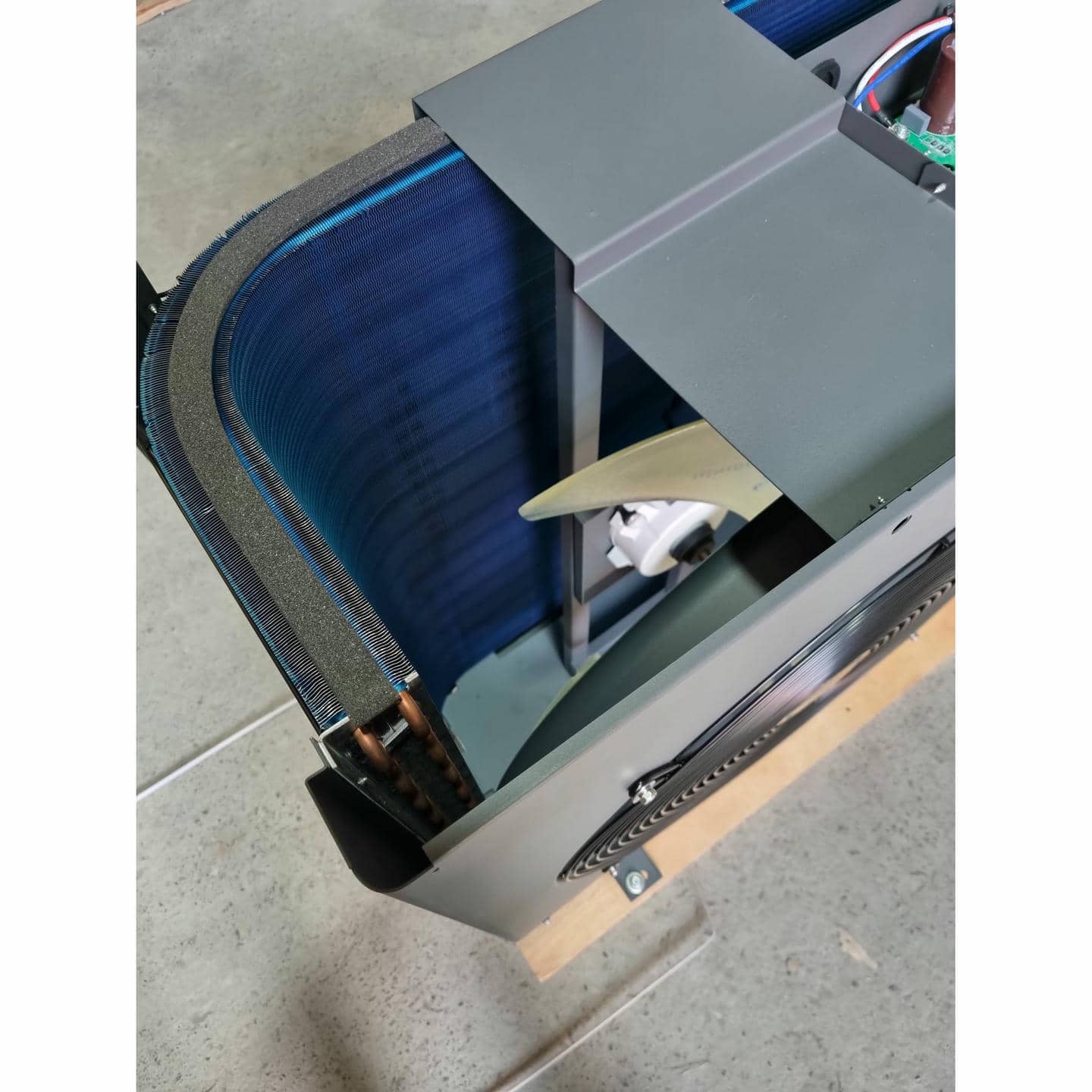 Інверторний тепловий насос Micoe MMHP-012A1S на 12 кВт, робота при -30°C, площа до 120 кв.м