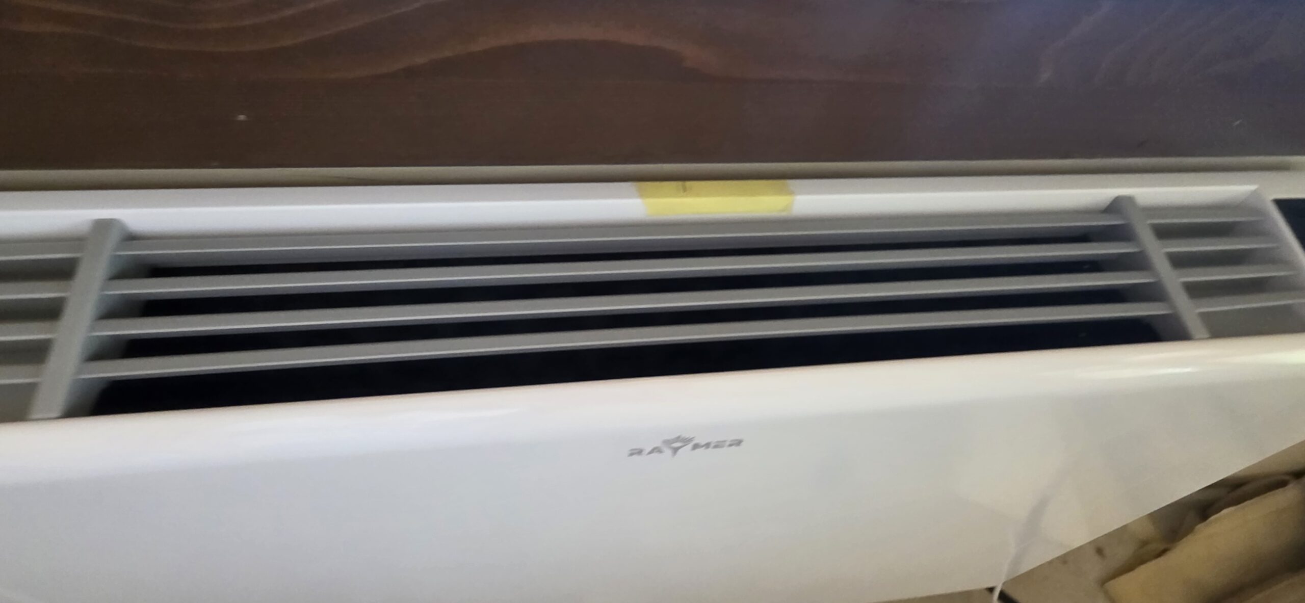 Підлоговий фанкойл Raymer FLP-30DC з WI-FI, до 30 кв.м, двотрубний, інверторний