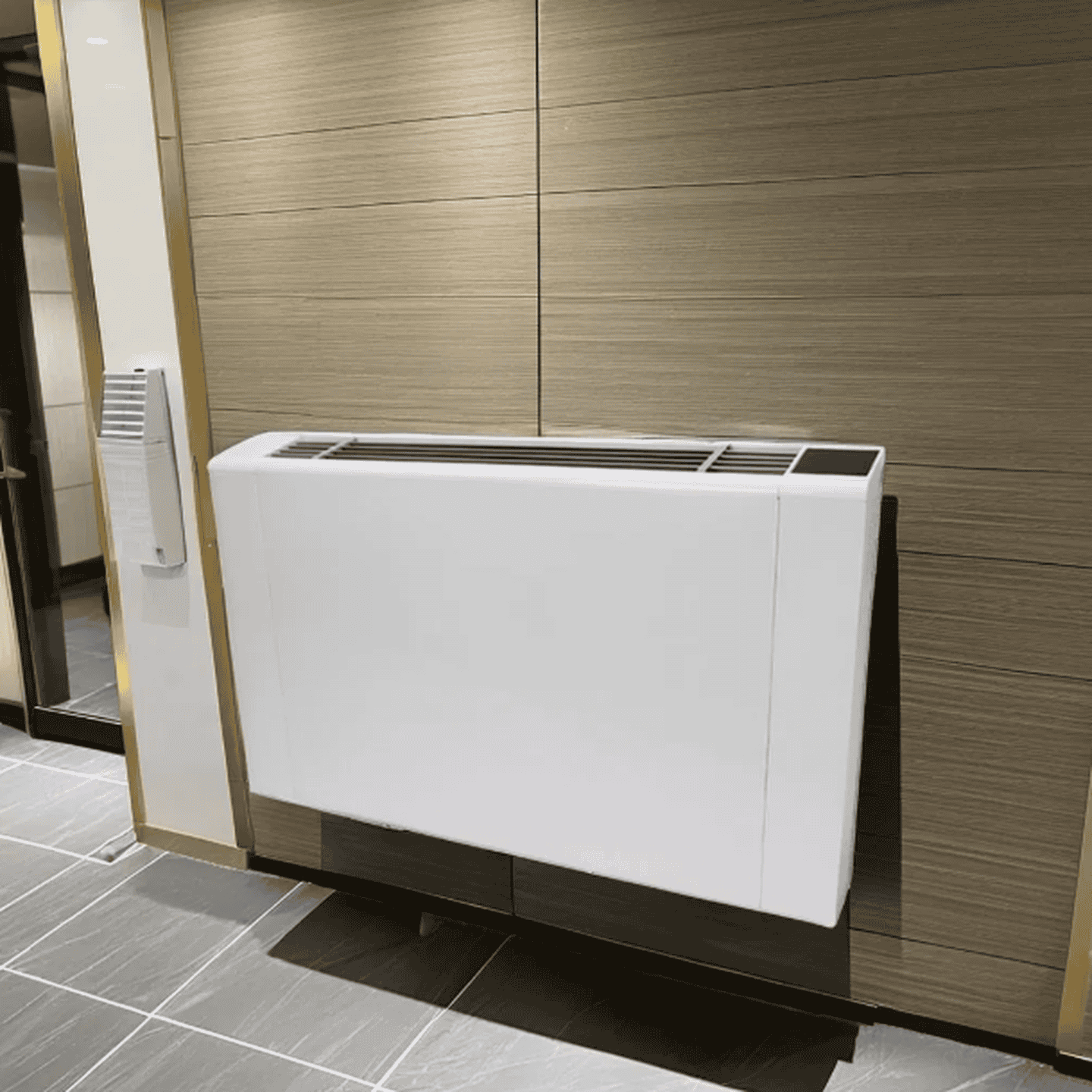 Підлоговий фанкойл Raymer FLP-30DC з WI-FI, до 30 кв.м, двотрубний, інверторний